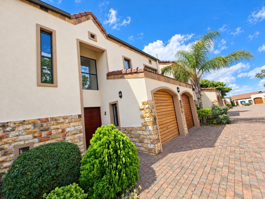 3 Bedroom Property for Sale in Woodland Hills Wildlife Estate Free State